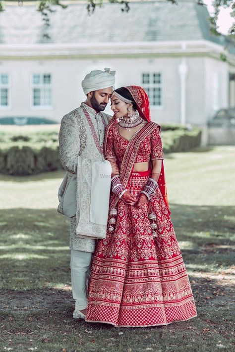 Bride And Groom Indian Wedding Outfit, Groom Indian Wedding Outfits, Wedding Matching Outfits, Latest Bridal Lehenga Designs, Biodata Format, Indian Bride Photography Poses, Matrimonial Sites, Groom Dress Men, Indian Wedding Poses