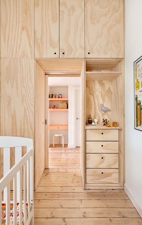 Radiata Pine Plywood Plywood Interior, Minimalist Japanese, Micro Apartment, Latest Interior Design Trends, Pine Plywood, Apartment Renovation, Tiny Apartment, Plywood Furniture, City Apartment