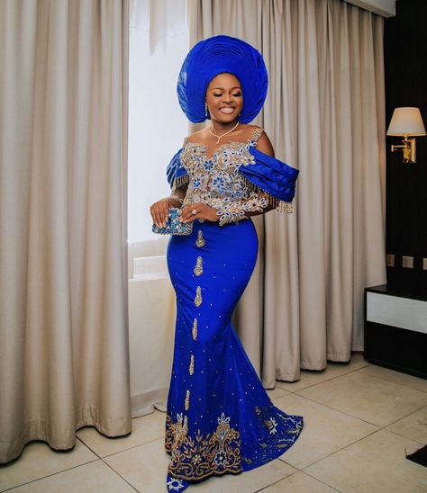 Alluring Outfits, Styles For Wedding Guest, Proper Outfits, Nigerian Traditional Dresses, Lace Long Gown, Nigerian Lace Styles Dress, Stylish Naija, Nigerian Lace Styles, Kente Dress