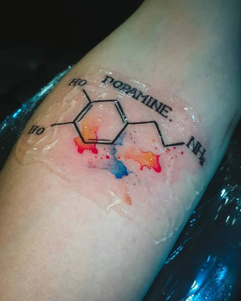 Chemical Structure Tattoo, Serotonin Molecule Tattoo, Dopamine Tattoo, Coffee Chemistry, Serotonin Tattoo, Chemistry Tattoo, Science Tattoo, Molecule Tattoo, Body Chemistry