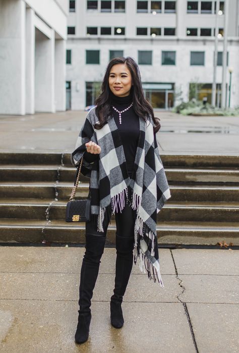 Buffalo check poncho with over the knee boots Plaid Shawl Outfit, White Poncho Outfit, Plaid Poncho Outfit, Burberry Cape, Poncho Fashion, Shawl Outfit, Poncho Outfit, White Poncho, Winter Layers