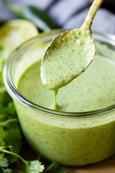 Ají Verde is a magical green sauce that goes well with any grilled good such as chicken, beef, and vegetables, or even as a dressing for a delicious grain bowl. Golden Goddess Dressing, Green Godesses Dressing, Sugar Free Salad Dressing, Green Goddess Dressing Recipe, Goddess Dressing Recipe, Green Goddess Salad Dressing, Verde Sauce, Keto Salad, Goddess Dressing