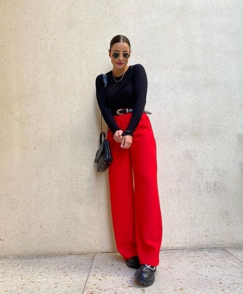 Work Outfits With Red Pants, Red Shirt And Black Pants Outfit, Red And Black Work Outfits, Red Work Pants Outfit, Red Slacks Work Outfit, Red Pants Work Outfit, Red Business Casual Outfits, Red Jeans Outfit Winter, Red And Black Outfits For Women Classy