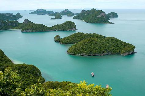 Summer Vacation Quotes, Chagos Archipelago, Mergui Archipelago, Palawan Island, Best Countries To Visit, World Most Beautiful Place, Adventure Travel Explore, Dream Vacations Destinations, Beautiful Places Nature