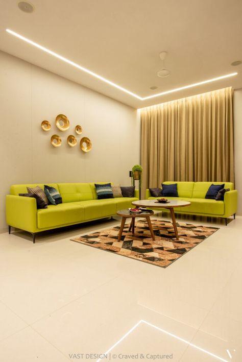 Living Room Wall Ceiling Design, Hall Farnichar Design, Bad For Room, Hall Designs For Home, House Hall Designs, Living And Dining Room False Ceiling Design, Interior Ceiling Design Living Room, Living Hall Interior Design Modern, Light Colour Interior Design