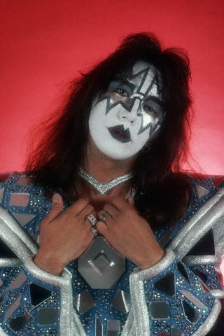 Ace Frehley Banda Kiss, Eric Singer, Vinnie Vincent, Kiss Members, Eric Carr, Peter Criss, Kiss Army, Kiss Pictures, Vintage Kiss