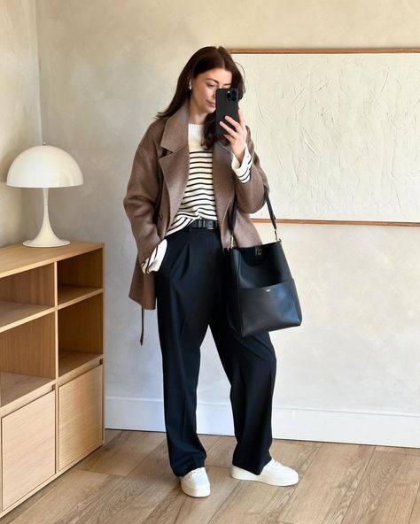 Emma Hill (@emmahill) • Instagram photos and videos Emma Hill Style, Everyday Outfit Inspirations, Emma Hill, Slay The Day, Daily Outfit Inspiration, Holiday Party Outfit, Flowy Maxi Dress, Basic Outfits, Night Outfits