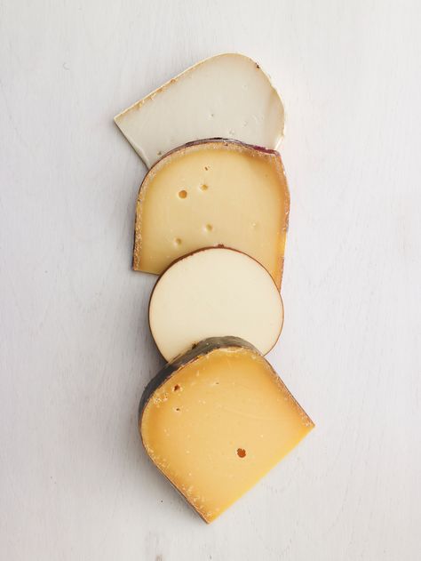 In styles that range from mild and pliable to seasoned, smoked, hard-aged, and richly robust, Gouda offers something for everyone —especially the home cook. See what a culinary chameleon Gouda can be, whether it’s blended into a soup or casserole, melted atop a sandwich, mixed in a salad, or stirred into cheese fondue. #gouda #recipes #cheesy Fondue Photography, Cheese Photography Food Styling, Cheese Photoshoot, Cheese Styling, Gouda Recipes, Cheese Pictures, Gouda Recipe, Cheese Photo, Cheese Photography