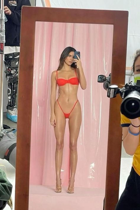 Kendall Jenner Corpo, Kendall Kenner, Corpo Kendall Jenner, Kendall Jenner Swimsuit, Kendall E Kylie, Kendall Jenner Body, Look Kylie Jenner, Kendall Jenner Outfits, Kendall And Kylie Jenner