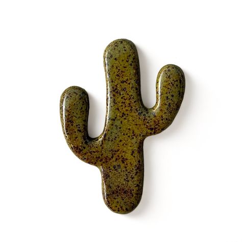 📣📣 the cactus magnet has been restocked! 📣📣 Ceramic Cactus, Cactus Ceramic, Groovy Art, Magnet Crafts, Desert Plants, Ceramic Mugs, The Desert, Handmade Ceramic, Retro Inspired