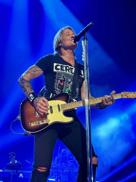 Keith Urban Central on X Urban Legend, Keith Urban, Urban Legends, Celebrity Couples, Arm Tattoo, Celebrities, Books, Quick Saves, Arm Tattoos