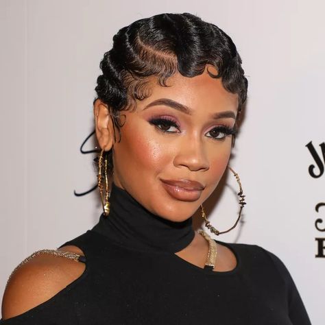 19 Finger Wave Styles That Feel Modern and Cool Natural Finger Waves, Hollywood Glamour Hair, Black Hair 90s, Sleek Hairstyle, Hair 90s, Finger Waves Short Hair, Finger Wave Hair, Finger Wave, Tennessee Honey