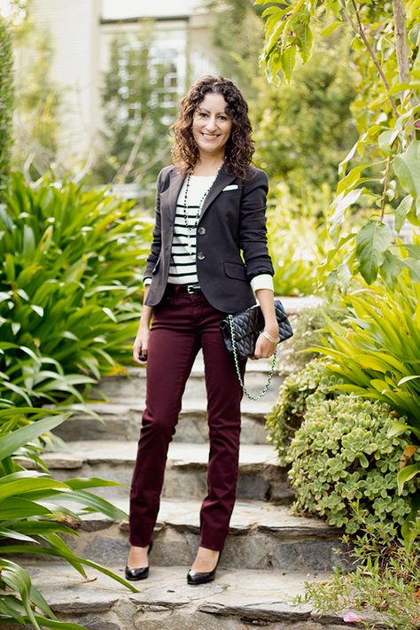 Wine colored pants <-- Wine pants can pair with navy, khaki, brown, olive, grey, teal, wine...get my drift? Burgundy Pants Outfit, Wine Colored Pants, Maroon Pants Outfit, Wine Pants, Maroon Pants, Burgundy Pants, Like Fine Wine, Red Jeans, Colored Pants