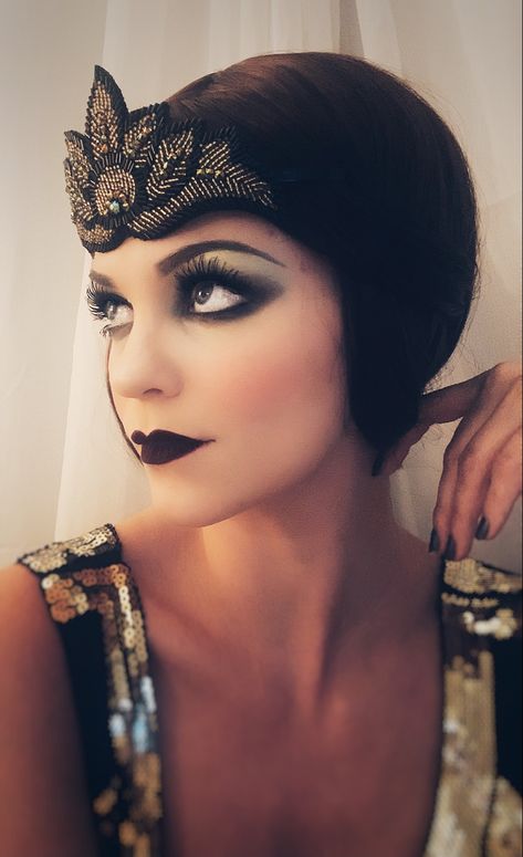 20s makeup vamp style 1920s Vamp Makeup, Flapper Makeup 1920s Gatsby Hair, 1920s Makeup Gatsby Roaring Twenties, 20s Flapper Makeup, 1920s Makeup Flapper, 20s Inspired Makeup, 20s Cabaret, 20s Makeup Look, 20s Makeup Gatsby