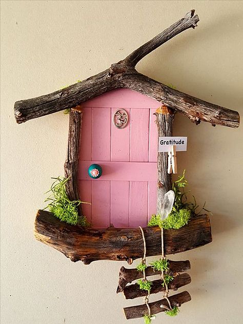 Diy Crafts Slime, Fairy Garden Designs, Fairy Garden Crafts, Slime Craft, Fairy Tree, Fairy Crafts, Diy Simple, Driftwood Crafts, Diy Fairy