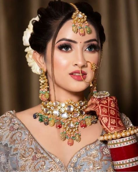 Bride Fashion Photography, Latest Bridal Makeup, Indian Bride Photography Poses, Indian Bride Makeup, Bride Photos Poses, Bridal Makeup Images, Bridal Eye Makeup, Affiliate Products, Indian Bridal Photos