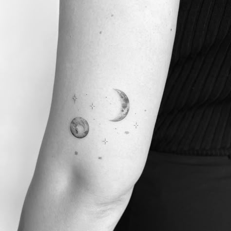 Moon And Universe Tattoo, Single Needle Moon Tattoo, Pluto Tattoo Ideas, Moon And Venus Tattoo, Birth Moon Tattoo, Pluto Tattoo Planets, Moon And Planets Tattoo, Saturn Moon Tattoo, Pluto Planet Tattoo