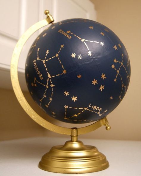 Out-of-this-world room decor for the girl obsessed with astrology - GirlsLife. Teenage Boys Room Ideas for Kate Beavis Astronomy Decor, Astrology Decor, Galaxy Room, Teenage Boy Room, Toddler Boys Room, Astuces Diy, Space Room, Custom Hand Painted