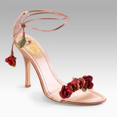 Rene Caovilla red roses sandal with rose gold Rene Caovilla Flower Heels, Red Flower Heels, Red Rose Heels, Red And Gold Heels, Wedding Assesories, Rene Caovilla Heels, Rose Heels, Sleeping Beauty Wedding, Caovilla Shoes