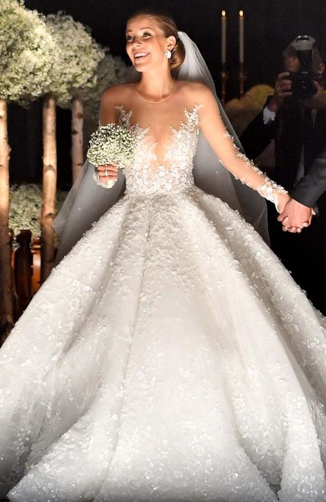 Swarovski Wedding Dress, Most Expensive Wedding Dress, Swarovski Dress, Expensive Wedding Dress, Celebrity Wedding Dresses, Wedding Expenses, Charlotte Casiraghi, Wedding Beauty, Dream Wedding Dresses