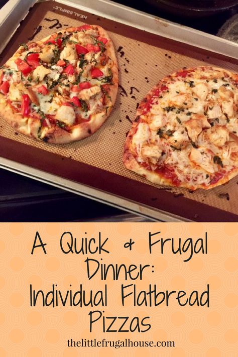 Individual Pizza, Flatbread Pizzas, Mini Pizza Recipes, Individual Pizzas, Small Pizza, Cheap Recipes, Kitchen Help, Pizza Ingredients, Flatbread Pizza