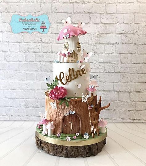 Fairy House Cake, Fairy Theme Birthday Party, Woodland Fairy Birthday Party, Woodland Fairy Birthday, Fairy Garden Cake, Fairy Birthday Cake, Fairy Garden Birthday Party, Woodland Cake, Fairy Garden Party