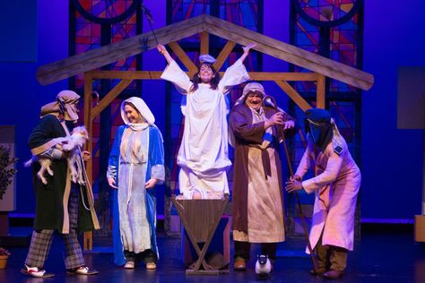 Best Christmas Pageant Ever Set, The Best Christmas Pageant Ever, Best Christmas Pageant Ever, Loud People, Pageant Costumes, Nyc With Kids, Christmas Pageant, Community Theater, Christmas Church