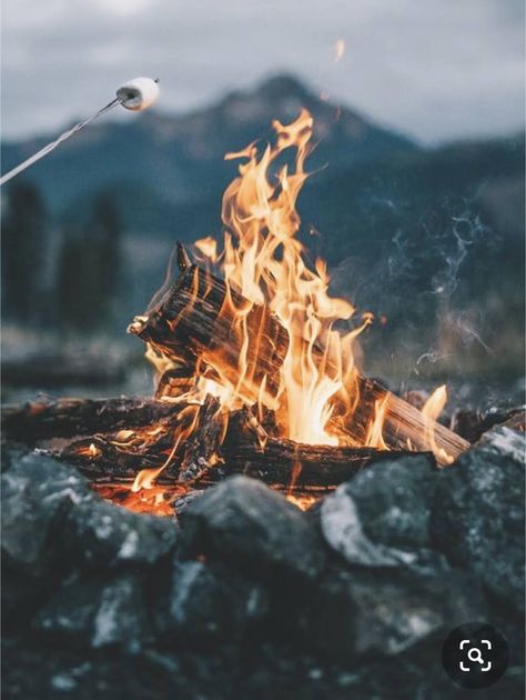 Making Plans for the Weekend – Flying Goat Farm Kos, Camping Wallpaper, Camping Fire Pit, Cozy Campfire, November Wallpaper, Camping Photo, Spring Camping, Camping Aesthetic, Camping Photography