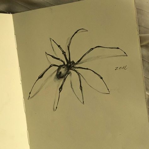 Cool Spider Drawings, Scary Pencil Drawings, Spiders Sketch, Pen Drawing On Skin, Creepy Sketches Easy, Spider Drawing Sketches, Drawings Ideas Creative, Scary Sketches, Photoshop Challenge