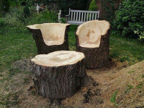 diy outdoor furniture from tree logs | via robynn preslar Kursi Ban, Log Bench, Log Projects, Tree Logs, Tree Stumps, Into The Wood, Ideas Craft, Log Furniture, Wood Logs