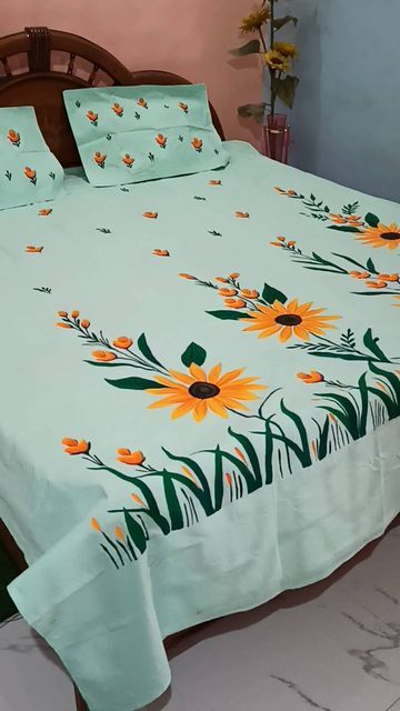 Bedsheets Painting Designs, Fabric Painting Bedsheets Design, Drawing On Fabric Ideas, Fabric Painting Ideas For Bedsheets, Bedsheet Painting Designs Bed Sheets, Fabric Painting On Bedsheet, Painting Bedsheets Design, Hand Painted Bedsheets Designs, Bedsheet Painting Designs