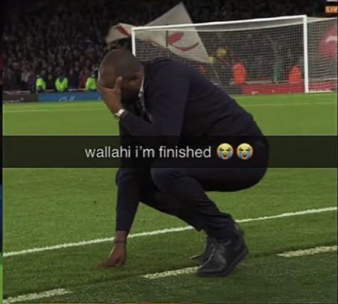 Funny Football Pictures, Funny Football, Doing Me Quotes, Reaction Face, Instagram Funny Videos, Football Memes, Funny Reaction, Football Funny, Type Shi