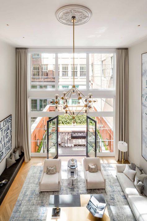 Forbes purchased the Greek Revival home in the 1960s.- TownandCountrymag.com Ny Townhouse, Nyc House, West Village Townhouse, New York Townhouse, Nyc Townhouse, Greek Revival Home, Luxury Townhouse, Townhouse Interior, Apartment Decoration