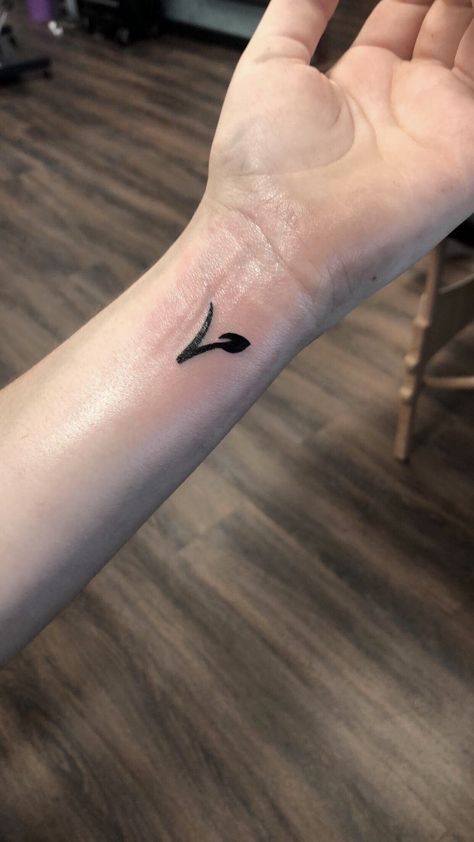 Vegan V Tattoo, Vegan Tattoo Ideas, Vegetarian Tattoo, Vegan Tattoos, V Tattoo, Vegan Tattoo, Views Video, Stick And Poke, Vegan Shirt