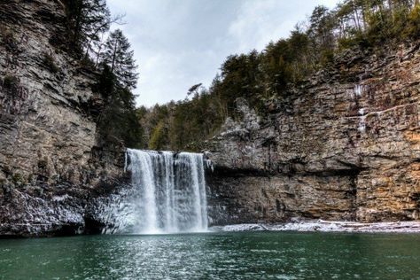 11) Fall Creek Falls is the highest waterfall located east of the Mississippi, and it ain’t too bad on the eyes either. Burgess Falls State Park, Camping In Tennessee, Tennessee Waterfalls, Fall Creek Falls, Park Rangers, Fall Creek, Spring City, Waterfall Adventure, Camping Area