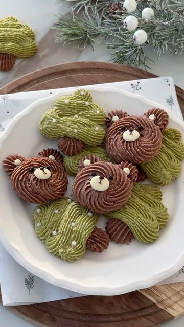 Yukiko Tanzi on Instagram: "Matcha and chocolate piped butter cookies 🌲🐻 Piped butter cookies are so cute and easy to make! Have you tried making them yet? Recipe is available in my Piped butter cookies ebook on my website, link in bio! ❤️  #christmas #christmasbaking #holidaybaking #holidays #baking #pastry #cookies #buttercookies #bakingrecipe" Matcha Spritz Cookies, Piping Christmas Cookies, Matcha Christmas Cookies, Piped Butter Cookies, Piped Christmas Cookies, Christmas Matcha, Piped Cookies, Christmas Butter Cookies, Cute Pastries