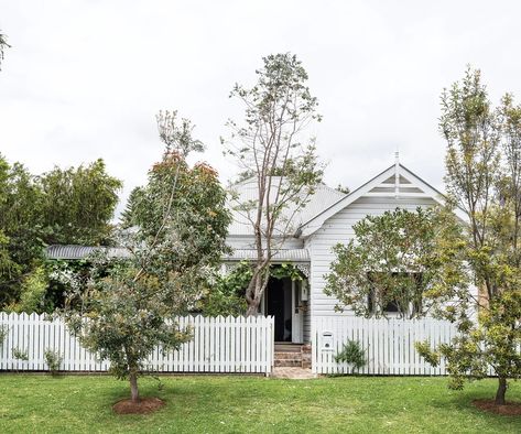 An updated weatherboard cottage in Lorn, NSW Weatherboard Cottage, White French Doors, Houses By The Beach, Weatherboard House, Skillion Roof, Saltbox Houses, Recycled Brick, Back Steps, Beautiful Cottages