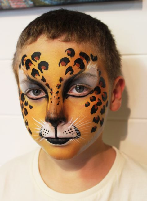 Leopard Face Paint Easy, Face Paint Easy For Kids, Tiger Face Paint Easy, Cheetah Face Paint, Leopard Face Paint, Lion Face Paint, Face Paint Easy, Easy Halloween Face Painting, Kitty Face Paint