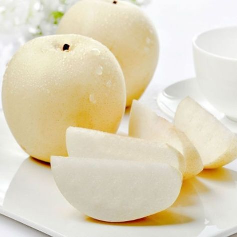 Name: Huangguan Pear/century Pear/crystal Pear/crown Pear/chinese fresh Pearl Pear. Place of origin: Hebei-zhao County (high quality) . Features: oval-shaped fruit, delicate and crisp flesh, juicy sweet, high sugar content, containing a lot of protein, acid, a variety of vitamins, flavor sweet and sour taste. Weight: 175 to 400 grams. Maturity: July of each year. Ripens: Beginning of September #Chinesepear #Freshpear #crownpear #crystalPear Snow Pear, Asian Pears, Shaped Fruit, Asian Pear, High Sugar, Anime Mobile, Yellow Fruit, Sour Taste, Maa Durga