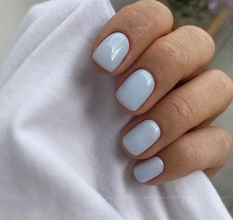 Blue Gel Nails, Baby Blue Nails, Hello Nails, Summer Toe Nails, Subtle Nails, Simple Gel Nails, Casual Nails, Shellac Nails, White Nail