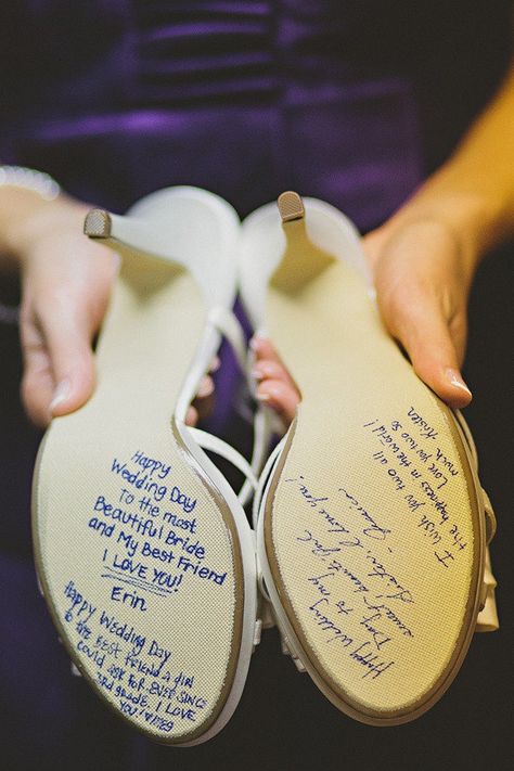 love the idea of the bridal party leaving a little note on the bottom of the bride's shoes Wedding Shoes Bridesmaid, Write Notes, Bridesmaid Duties, Something Old Something New, Boda Mexicana, Something Blue Wedding, Savannah Wedding, Best Friend Wedding, Blue Cute