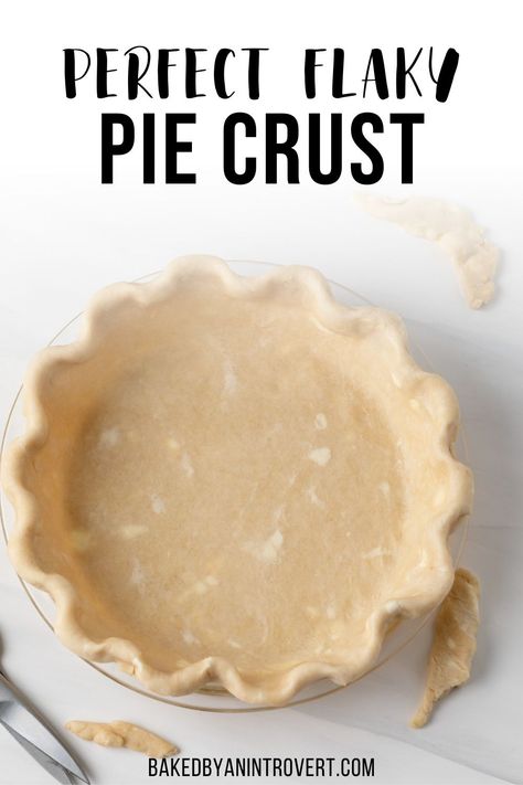 This buttery, flaky homemade pie crust recipe is simple to make and completely foolproof! Even beginners can have success with my tried and true tips. Oil Pie Crust, Pie Crust Recipe Easy, All Butter Pie Crust, Pie Dough Recipe, Homemade Pie Crust, Homemade Pie Crust Recipe, Easy Pie Crust, Pie Crust Recipe, Perfect Pie Crust