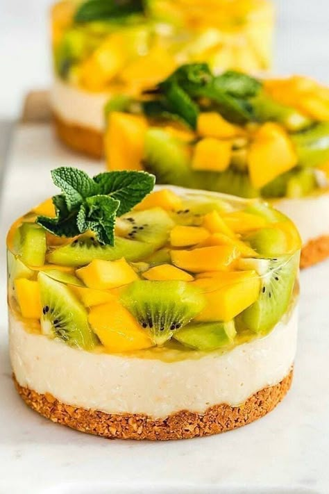 Small Desserts, Summer Dessert Recipes, Beautiful Desserts, Dessert Easy, Fancy Desserts, Toasted Coconut, Recipes Dessert, Desserts Recipes, Mini Desserts