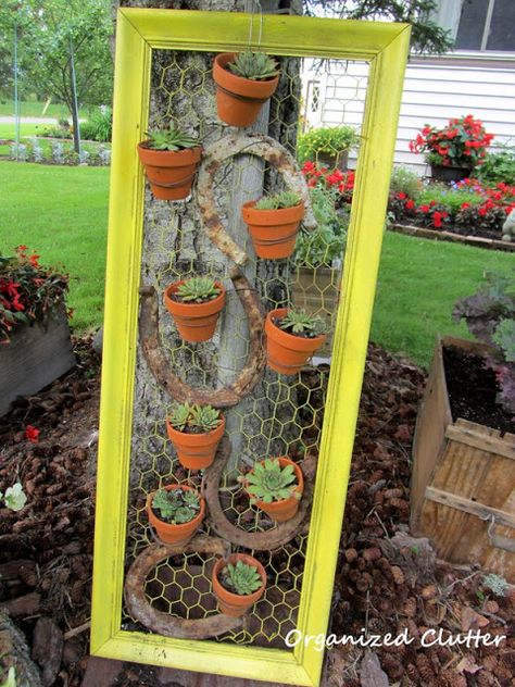 Chicken Wire Crafts, Sensory Garden, Garden Junk, Garden Club, Garden Tours, Chicken Wire, Garden Signs, Flowers Garden, Small Patio