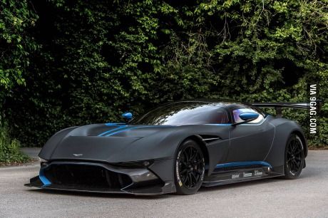 New Aston Martin looks like a Batmobile Aston Martin Vulcan, Luxe Auto's, New Aston Martin, Vintage Auto's, Aston Martin Vanquish, Goodwood Festival Of Speed, Pontiac Grand Prix, Sweet Cars, Lamborghini Gallardo