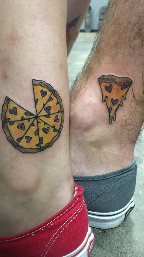 Couples pizza tattoos Friend Tats, Couple Tattoo Heart, Couple Tattoo Quotes, People With Tattoos, Pizza Tattoo, Couple Tattoos Love, Tattoo Wedding, Best Couple Tattoos, Matching Tats