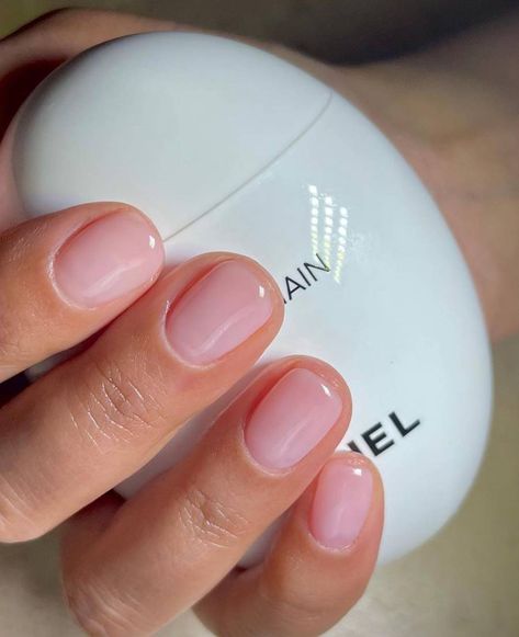 Sheer Pink Wedding Nails, Very Short Nail Designs Minimal, Blush Gel Nails, Super Short Gel Nails, Natural Nails Manicure, Milky Nails, Subtle Nails, Minimal Nails, Casual Nails