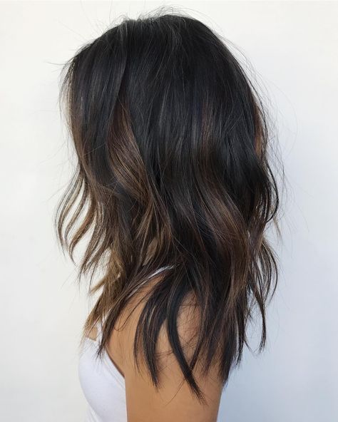 Black Hair With Subtle Brown Highlights Highlights For 2023, Dark Brown Hair With Highlights, Highlights For Dark Brown Hair, 60 Hairstyles, Black Hair Balayage, Hair With Highlights, Brown Hair Inspo, Black Hair With Highlights, Dark Hair With Highlights