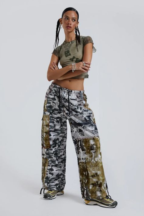 Cargo Pants Photoshoot, Indoor Fashion Shoot, Grunge Prints, Streetwear Poses, Camo Cargos, Cargo Parachute Pants, Night Shoot, Unique Swimwear, Sketch Fashion