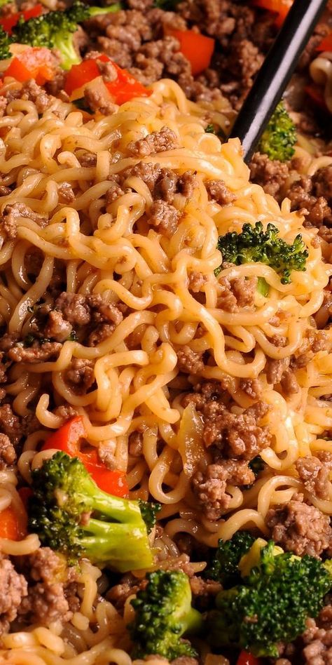 Stirfry Beef, Beef Ramen Noodles, Healthy Ramen Noodles, Noodles Stir Fry, Healthy Ramen, Beef Ramen, Resep Pasta, Ramen Noodle Recipes, Mapo Tofu